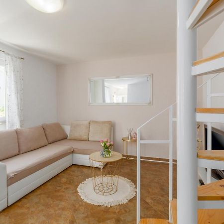 Apartment Leni Near Beach Poreč Eksteriør bilde