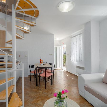 Apartment Leni Near Beach Poreč Eksteriør bilde