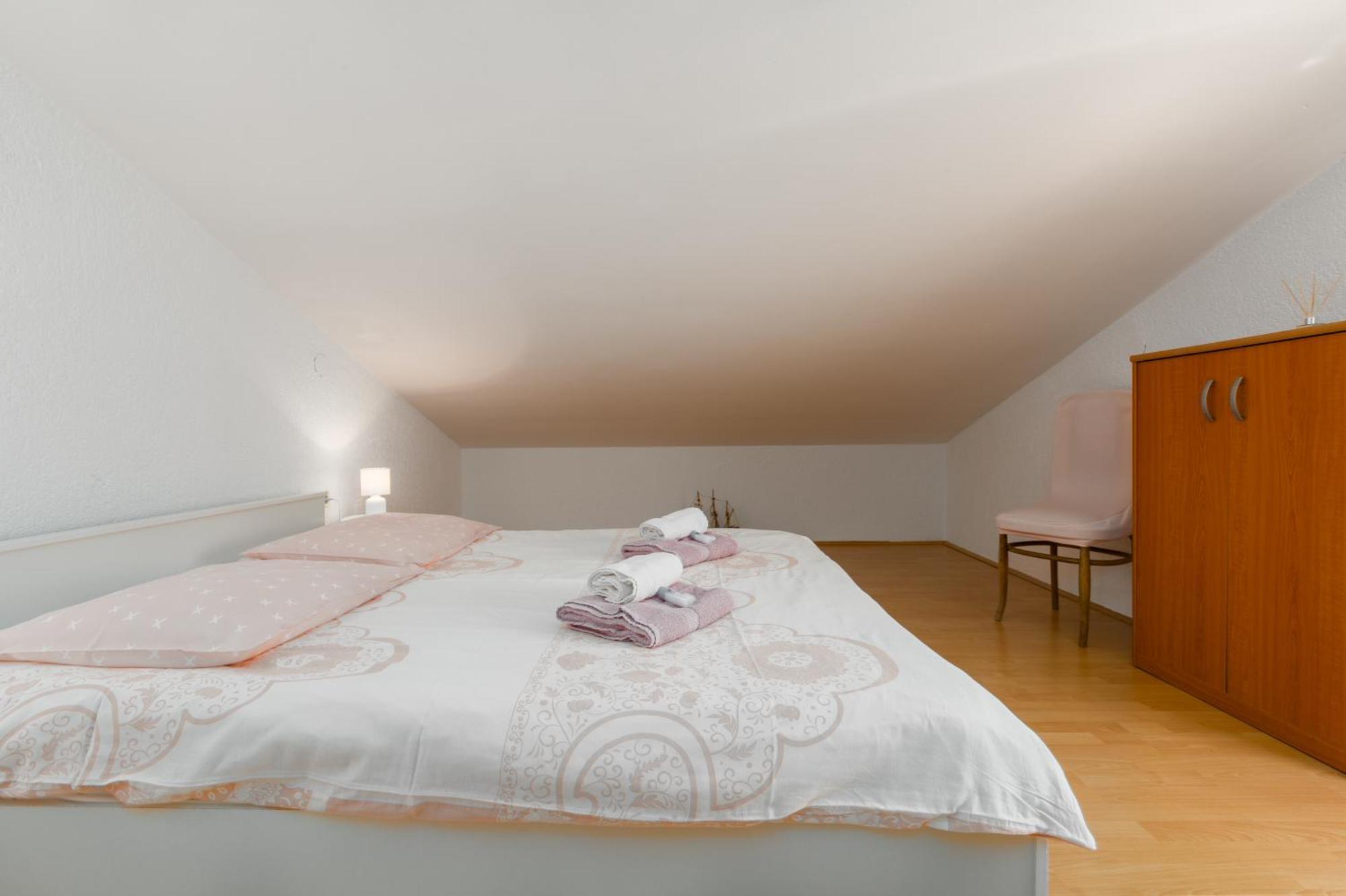 Apartment Leni Near Beach Poreč Eksteriør bilde
